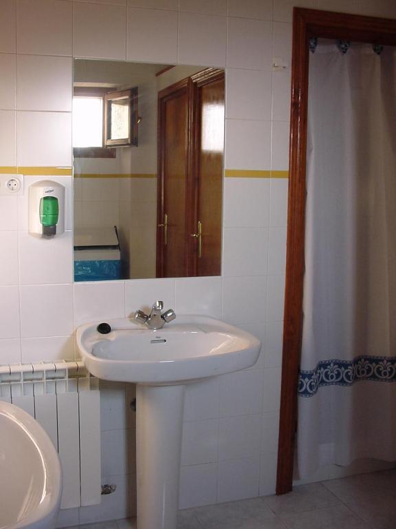 Albergue De Juventud De Sos Del Rey Catolico Room photo